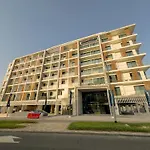 Luxury Comfy Studio At Arjan S414