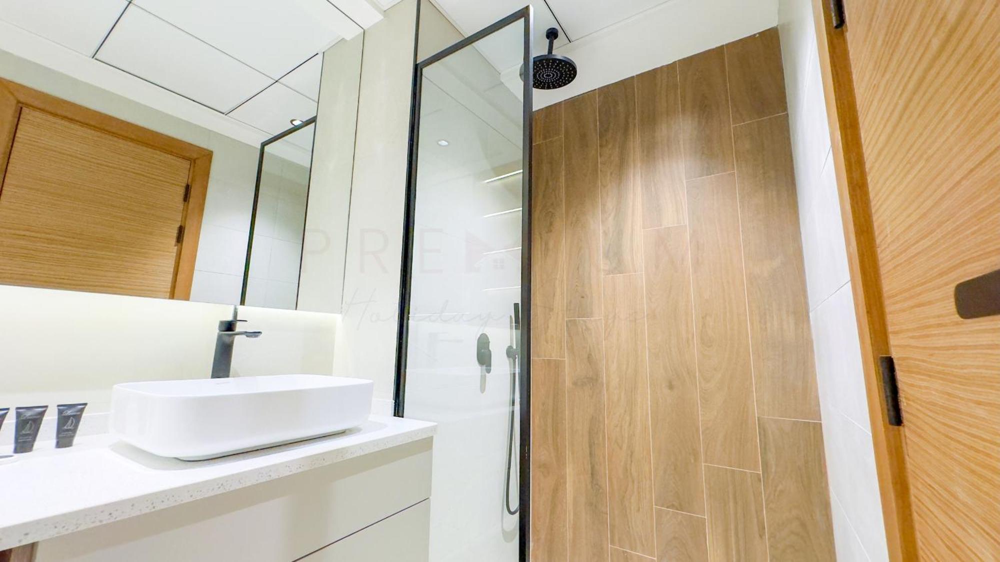 Luxury Comfy At Arjan S414 Apartment *