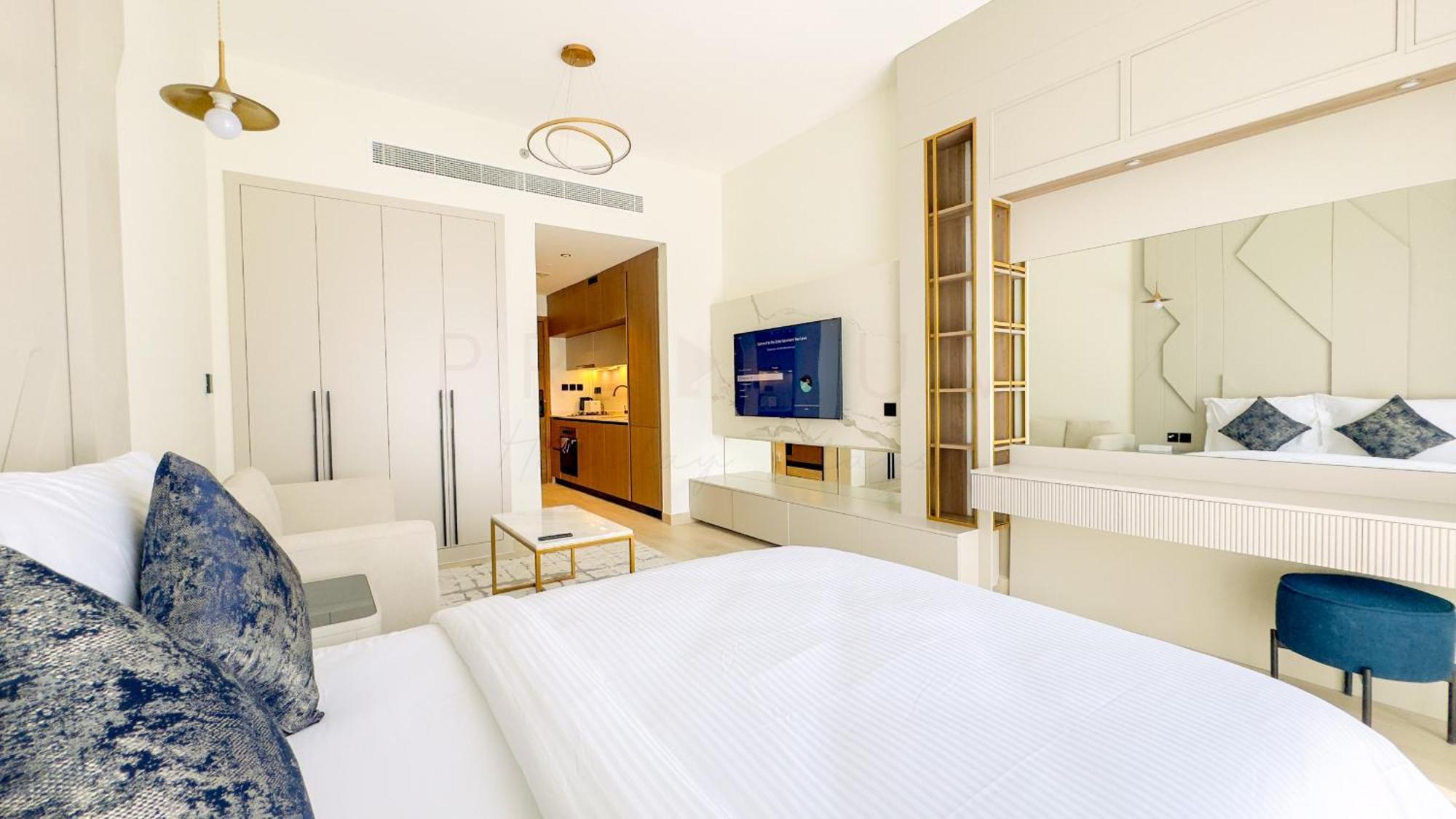 Apartment Luxury Comfy At Arjan S414